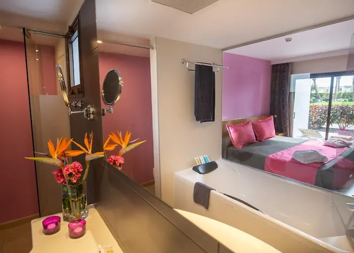 R2 Romantic Fantasia - Adults Only Hotel 4*