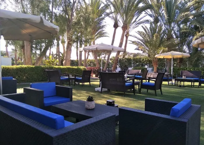 R2 Romantic Fantasia - Adults Only Tarajalejo